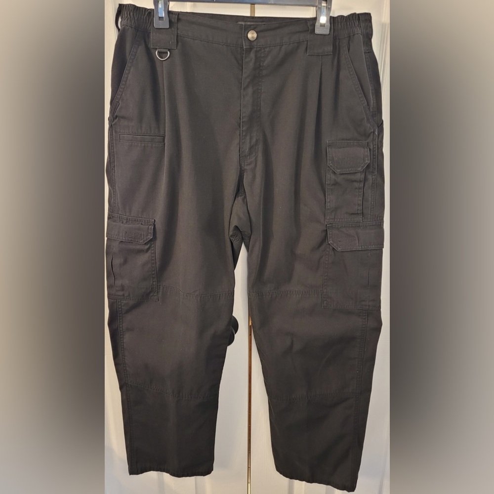 5.11 Tactical Men's Black Pants - Size 38X30 - Very Good Condition